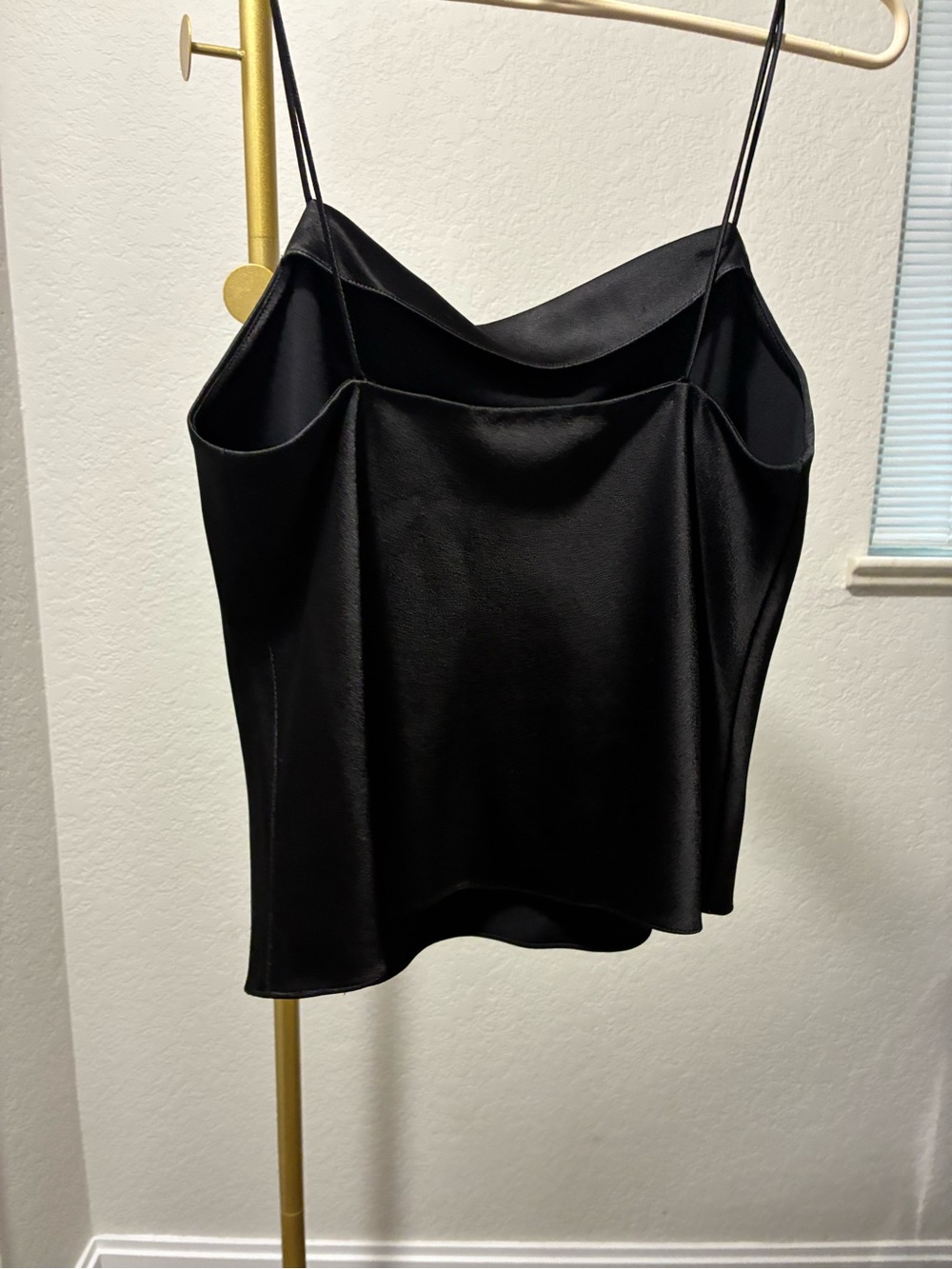 Alice + Olivia Harmon black satin Camisole - Picture 4 of 5
